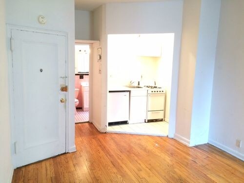Foto del edificio - 316 E 78th St