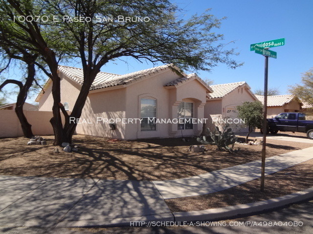 Primary Photo - Gorgeous Rita Ranch w/POOL!