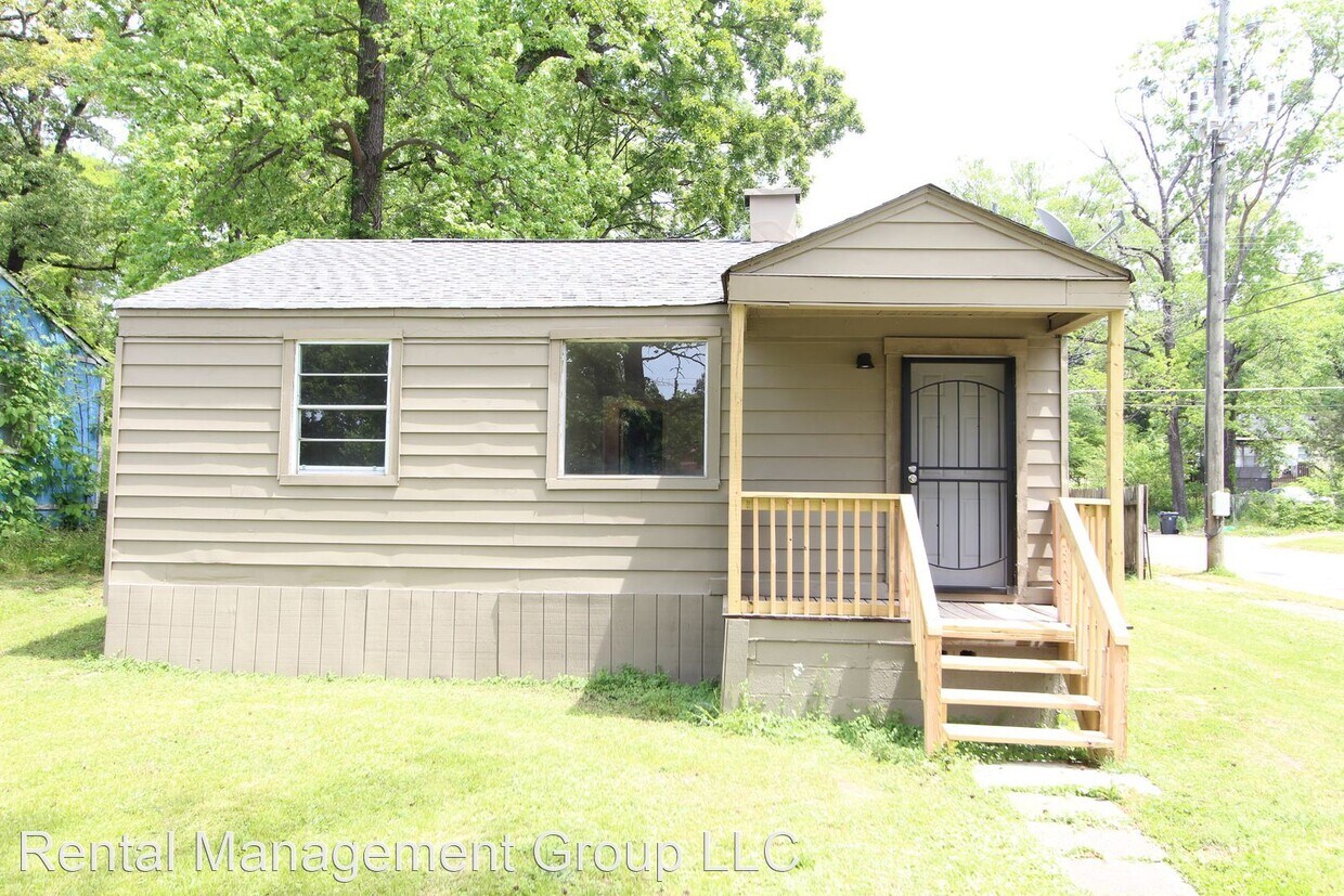 2 br, 1 bath House 6533 Grasselli Road House for Rent in Fairfield