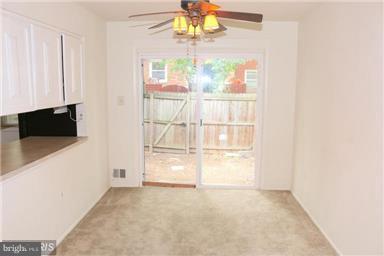 Foto del edificio - 3205 Birchdale Square