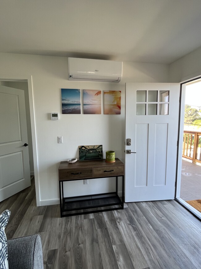 Building Photo - 4019 Atascadero Dr