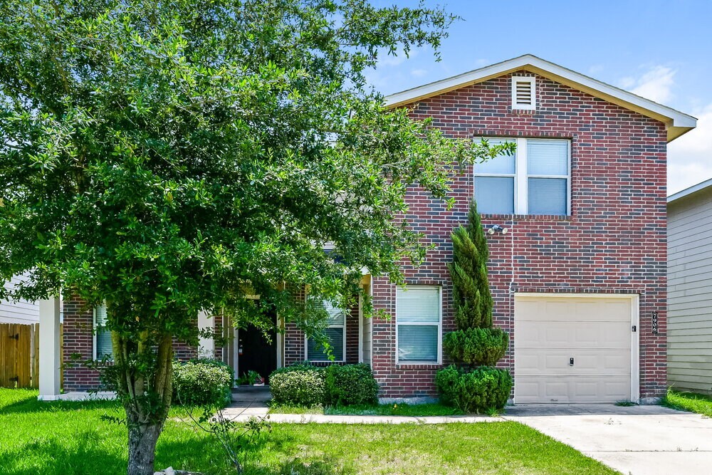 Foto principal - 7906 Ashland Springs Ln