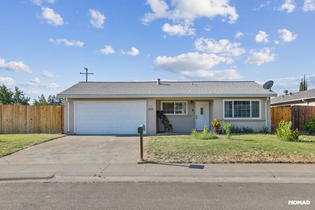 Building Photo - 2512 Rotterdam Dr