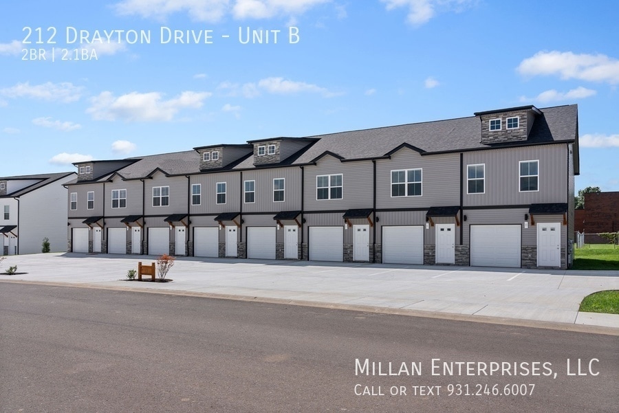 212 Drayton Dr, Clarksville, TN 37042 Townhome Rentals in Clarksville