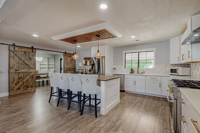 Foto del edificio - 4320 Blumenshine Cir SW