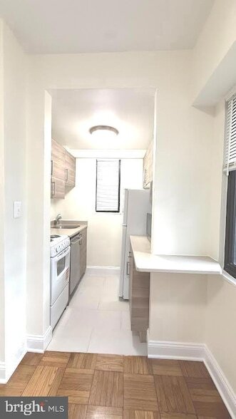 Foto del edificio - 2141 I St NW