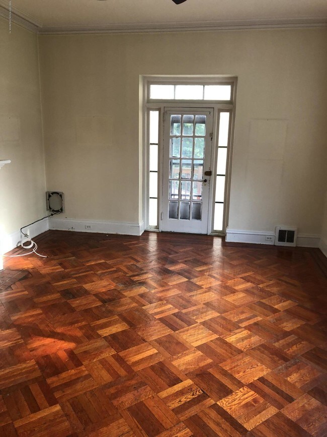 Foto del edificio - 36 Franklin Ave