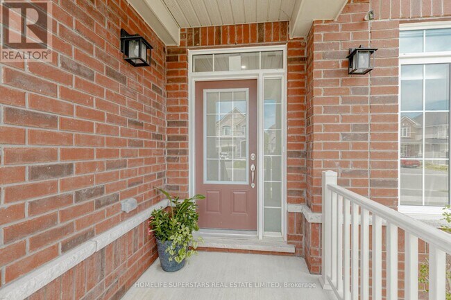 Photo du bâtiment - 108 Oak Ave