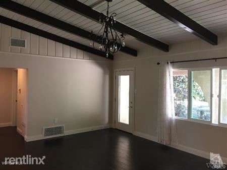 Building Photo - 3 br, 3 bath House - 3681 Valencia Ave