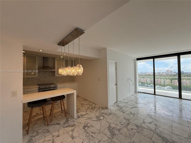 Foto del edificio - 19707 Turnberry Way