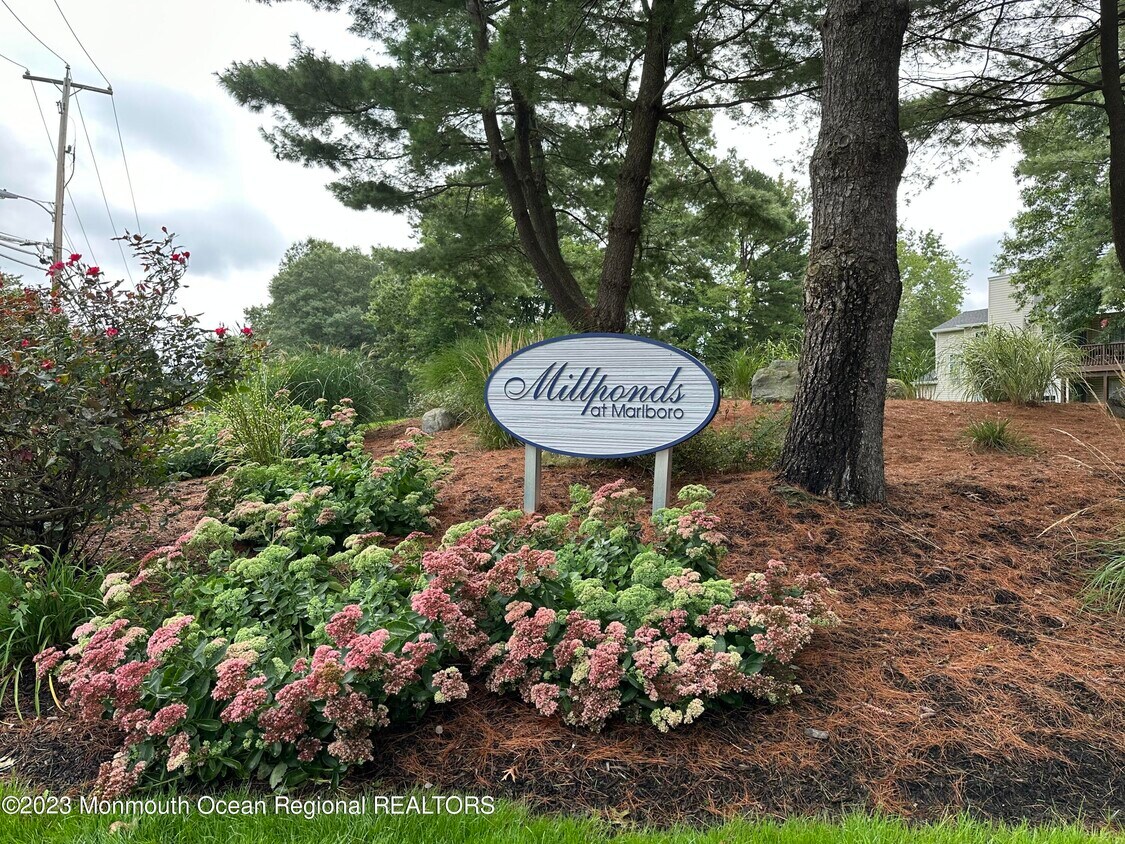 351 Yorkshire Pl, Marlboro, NJ 07751 Condo for Rent in Marlboro, NJ