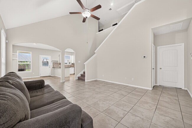Building Photo - 20223 Highfield Park Dr