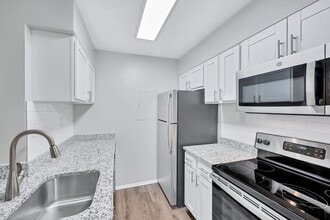 Interior Photo - Vetra Southpoint