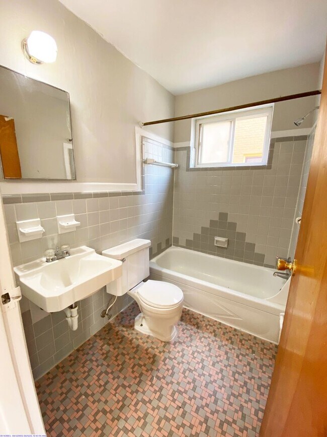 Foto del edificio - 507 Lowell Ave