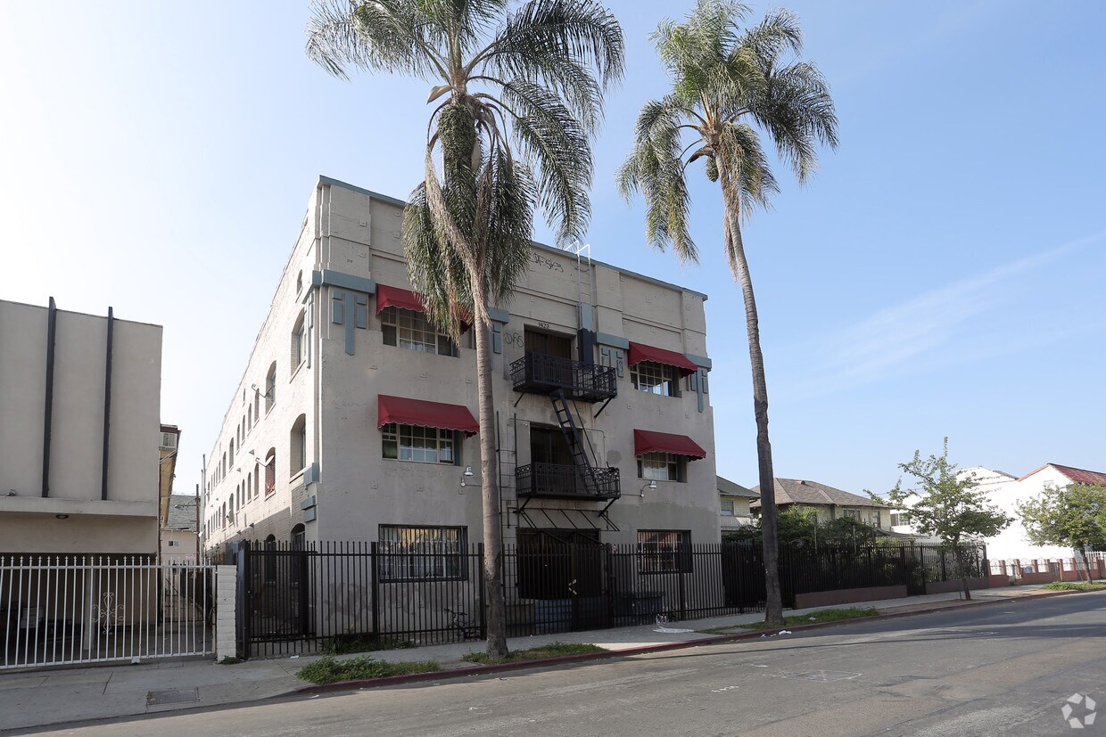 Magnolia Apartments Los Angeles, CA
