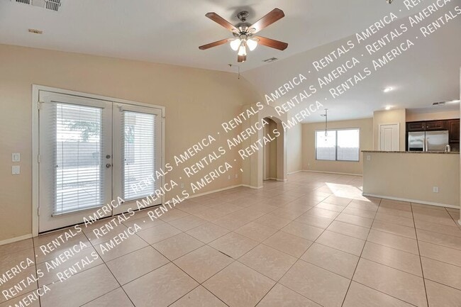 Foto del edificio - 1311 E Elm Rd