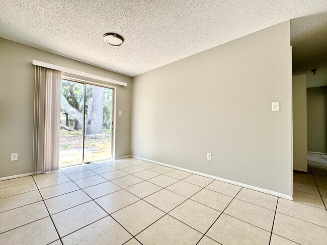 Foto del edificio - 3269 Clewiston St