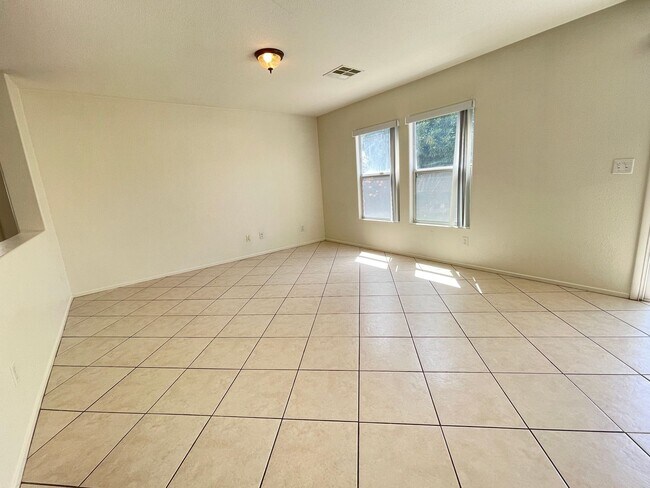 Building Photo - 11249 Salentino Ave