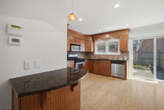 Foto del edificio - 1155 Dickinson St