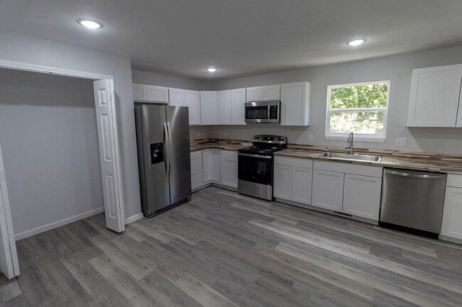 Building Photo - 5316 Godas Cir