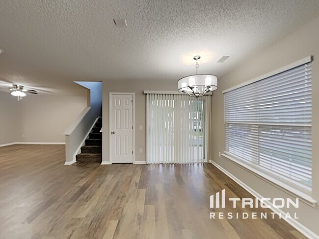 Foto del edificio - 5024 Deerton Rd