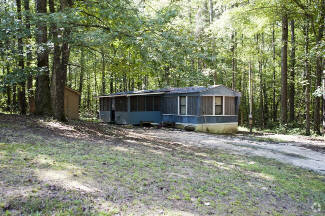 Building Photo - Springwood Dr