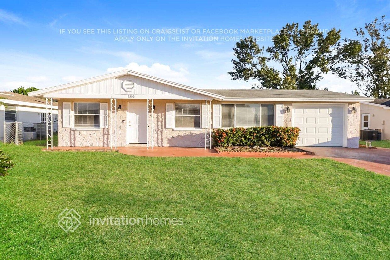 Foto principal - 3309 Seffner Dr