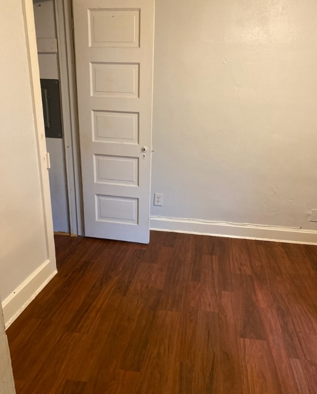 Primary Photo - 709 W Chestnut St