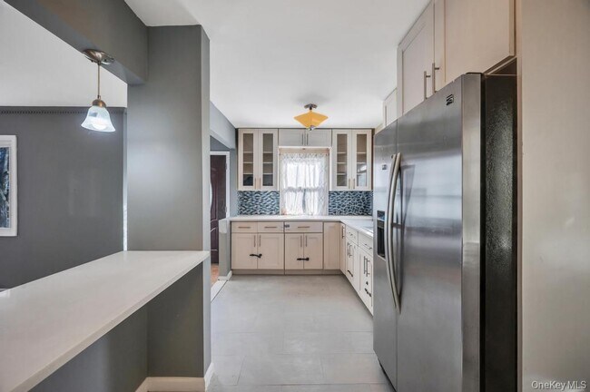 Foto del edificio - 627 10th Ave