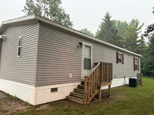 Foto del edificio - 1539 Huron Ct