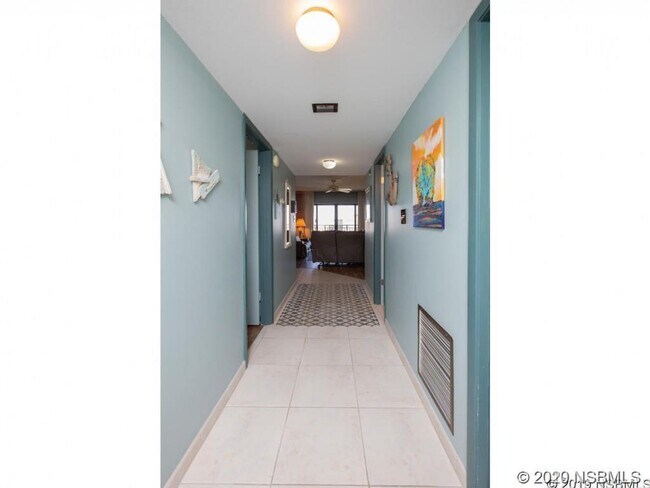 Building Photo - 4501 S Atlantic Ave