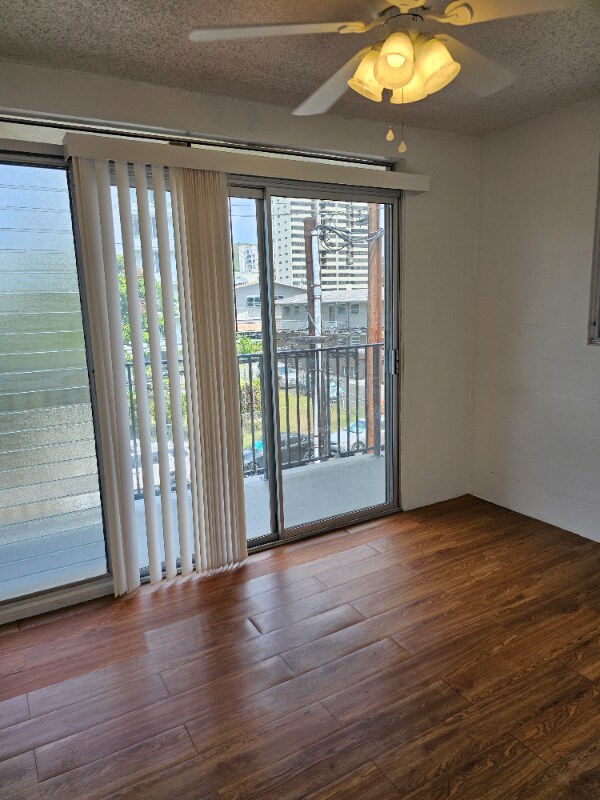 Foto del edificio - 1439 Kewalo St