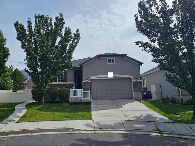 Building Photo - 571 S 360 East Cir