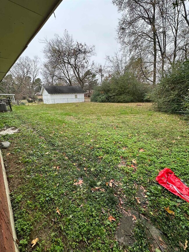 Foto del edificio - 580 Parkdale Dr