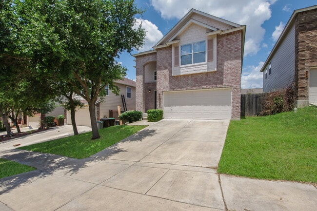 Building Photo - ***APPLICATION CURRENTLY UNDER REVIEW***MO...