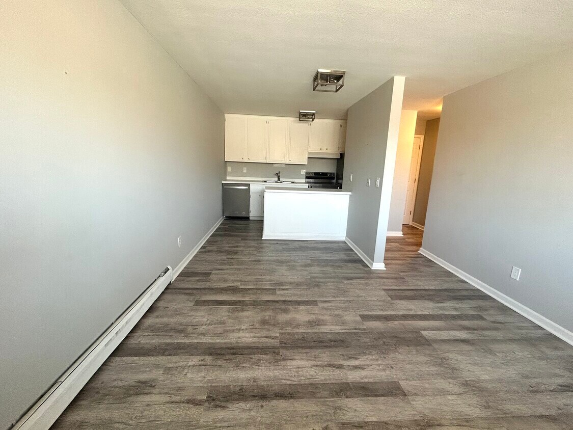 Foto principal - 4014 15th Ave S