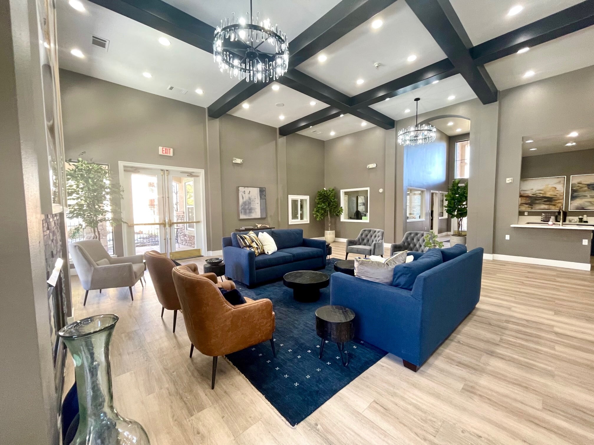 1295 Grand Summit Dr
