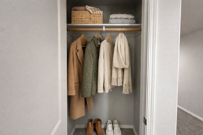 Building Photo - Now Available for Rent – A Place to Call Home in West Pasco