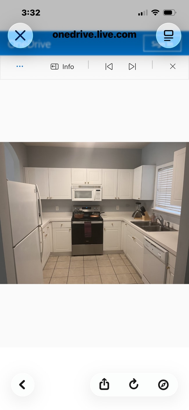 Building Photo - 5825 Catalina Dr