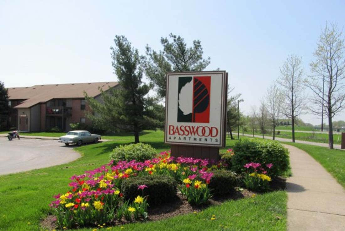 Primary Photo - Basswood Apartments