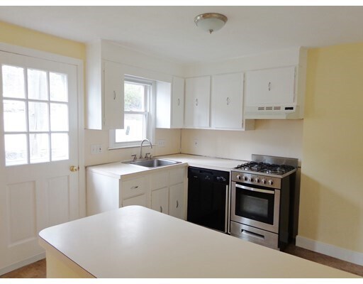 Foto del edificio - 53 Pearson Rd