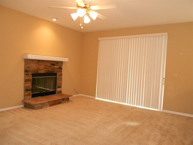 Building Photo - 2218 Lake Marion Drive