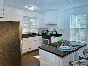 Building Photo - 1127 Clifton Rd N E