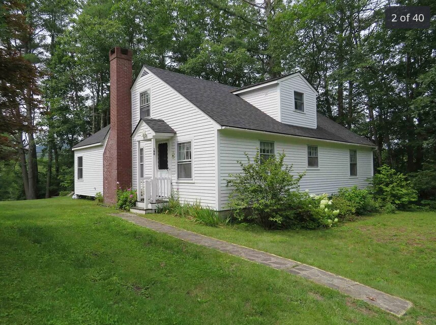 Primary Photo - 190 N Shore Rd