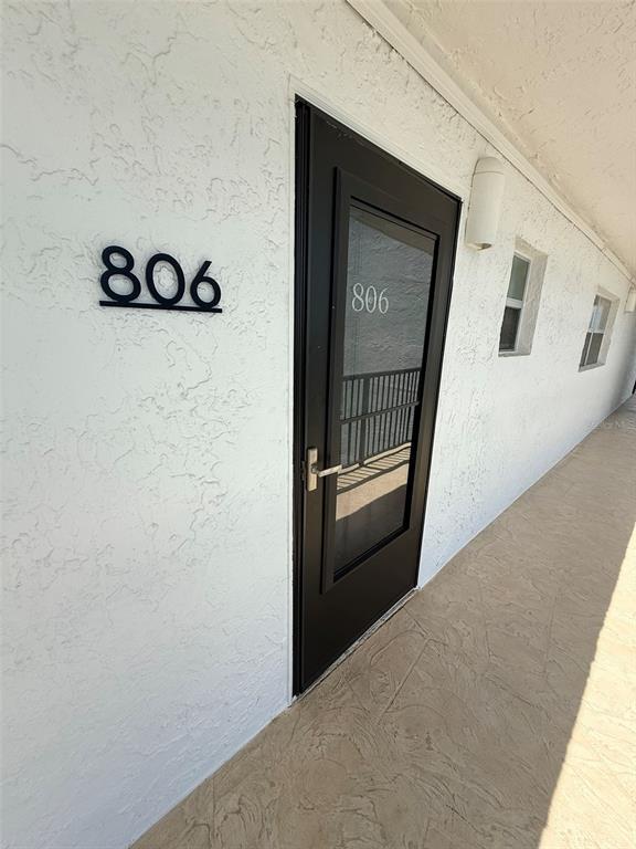 Foto del edificio - 9393 Midnight Pass Rd