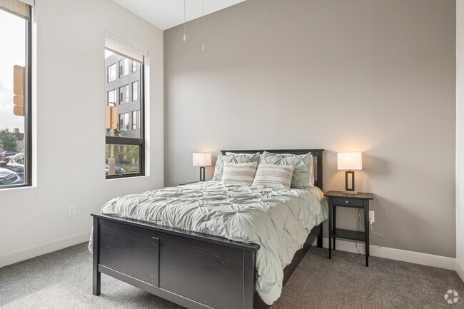 1BD, 1BA - 698SF - Bedroom - 121 Larchmere Apartments