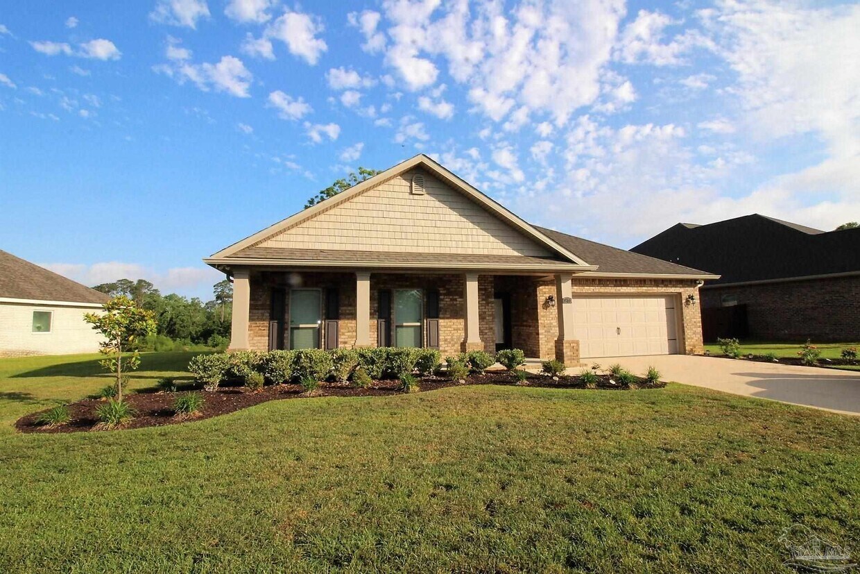 Foto principal - 7966 Stream Ridge Rd