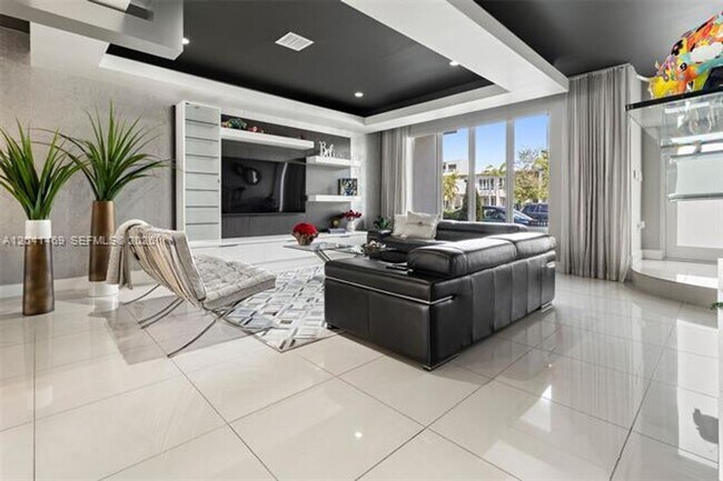 Foto del edificio - 6306 NW 104th Path