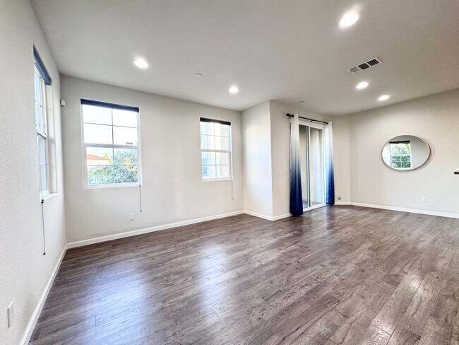 Foto del edificio - 1117 Genco Terrace