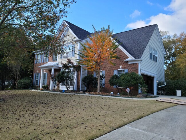 Building Photo - 10319 Merlin Meadows Ct